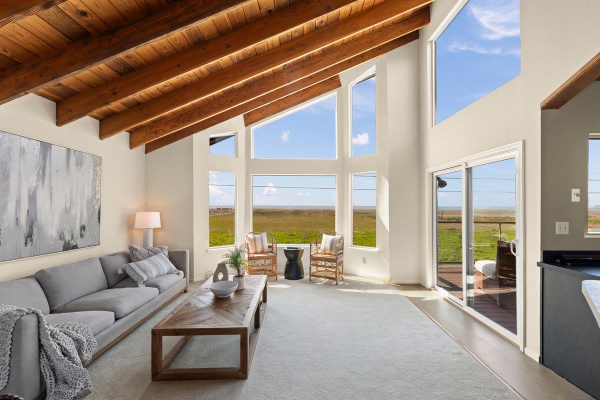 Detail Gallery Image 25 of 55 For 861 Railroad Ave, Half Moon Bay,  CA 94019 - 4 Beds | 2 Baths