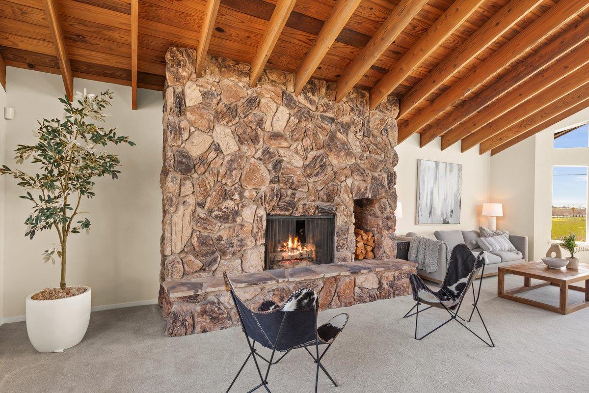 Detail Gallery Image 27 of 55 For 861 Railroad Ave, Half Moon Bay,  CA 94019 - 4 Beds | 2 Baths