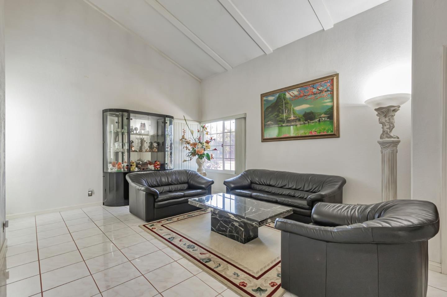 Detail Gallery Image 10 of 20 For 1614 Rossburn Ct, San Jose,  CA 95121 - 4 Beds | 2 Baths