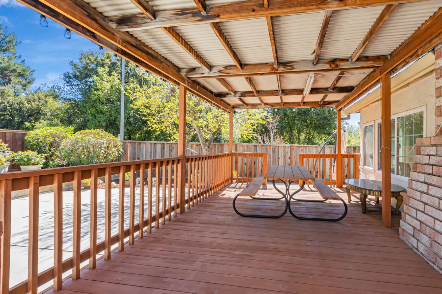Detail Gallery Image 4 of 20 For 1614 Rossburn Ct, San Jose,  CA 95121 - 4 Beds | 2 Baths