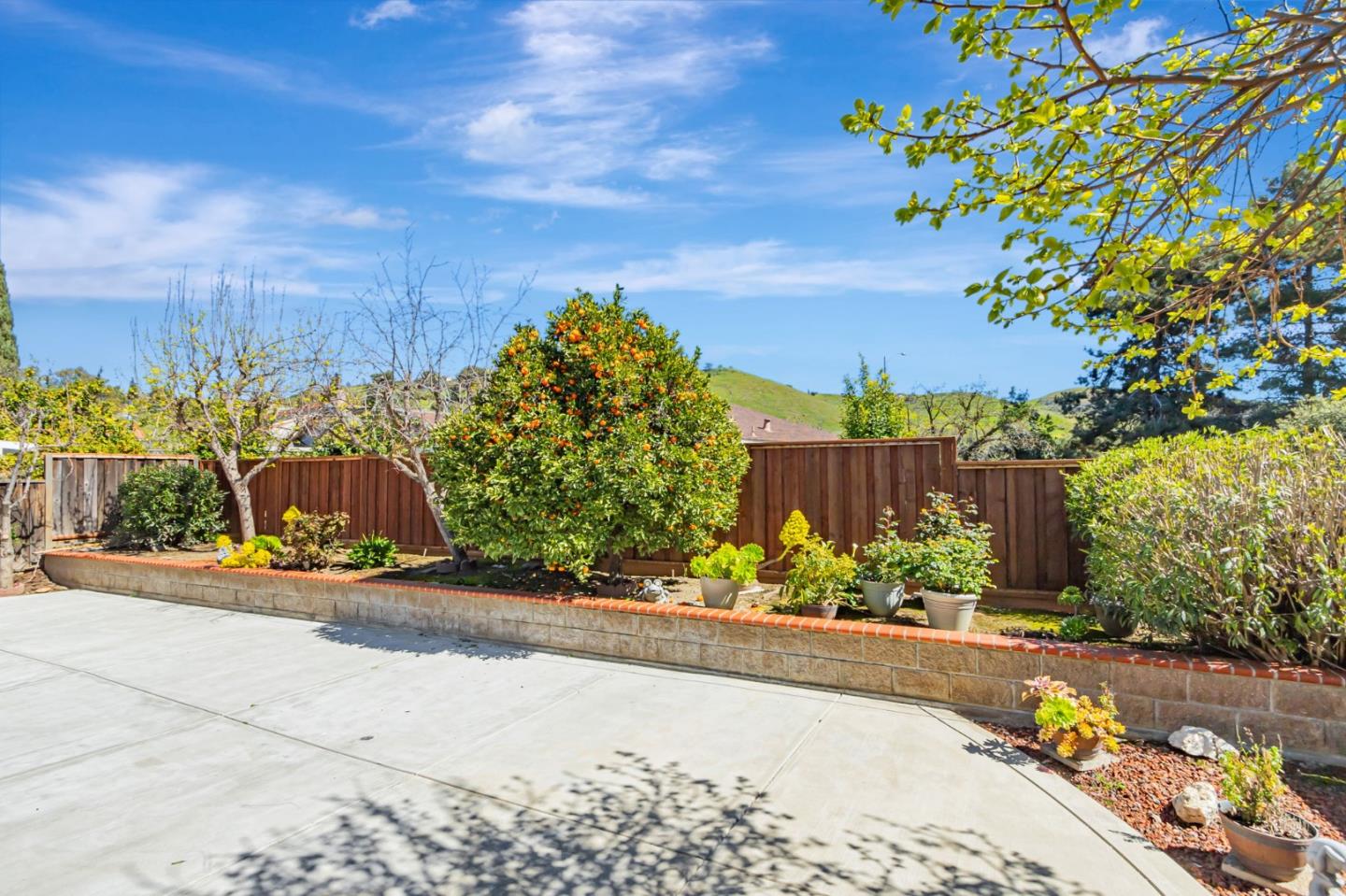Detail Gallery Image 9 of 20 For 1614 Rossburn Ct, San Jose,  CA 95121 - 4 Beds | 2 Baths