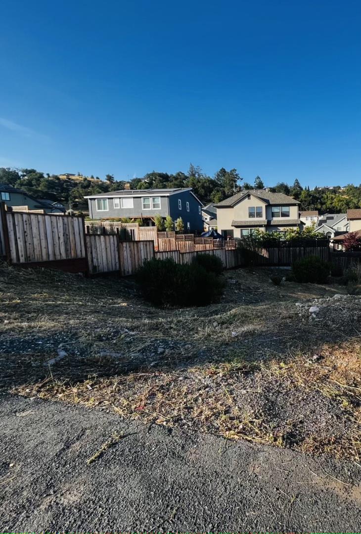 Detail Gallery Image 3 of 5 For 2073 Stagecoach Rd, Santa Rosa,  CA 95404 - – Beds | – Baths