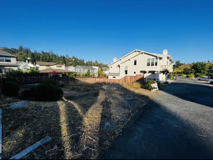 Detail Gallery Image 4 of 5 For 2073 Stagecoach Rd, Santa Rosa,  CA 95404 - – Beds | – Baths