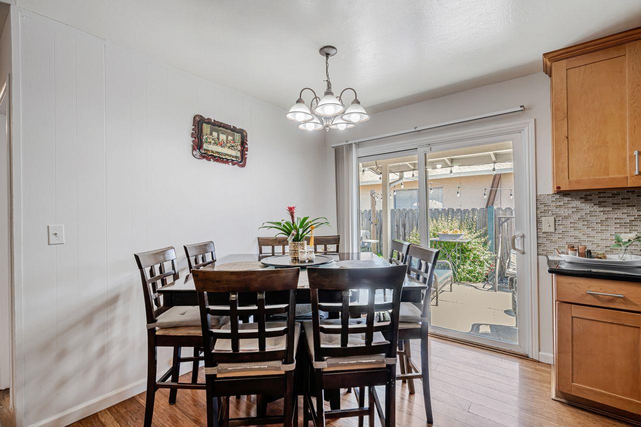 Detail Gallery Image 13 of 38 For 546 Menker Ave, San Jose,  CA 95128 - 3 Beds | 2 Baths