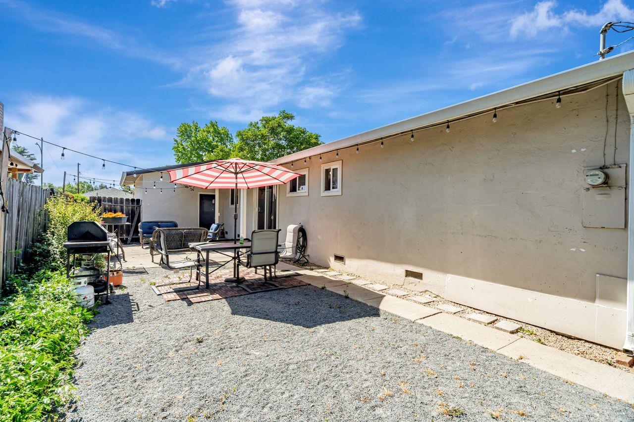 Detail Gallery Image 26 of 38 For 546 Menker Ave, San Jose,  CA 95128 - 3 Beds | 2 Baths