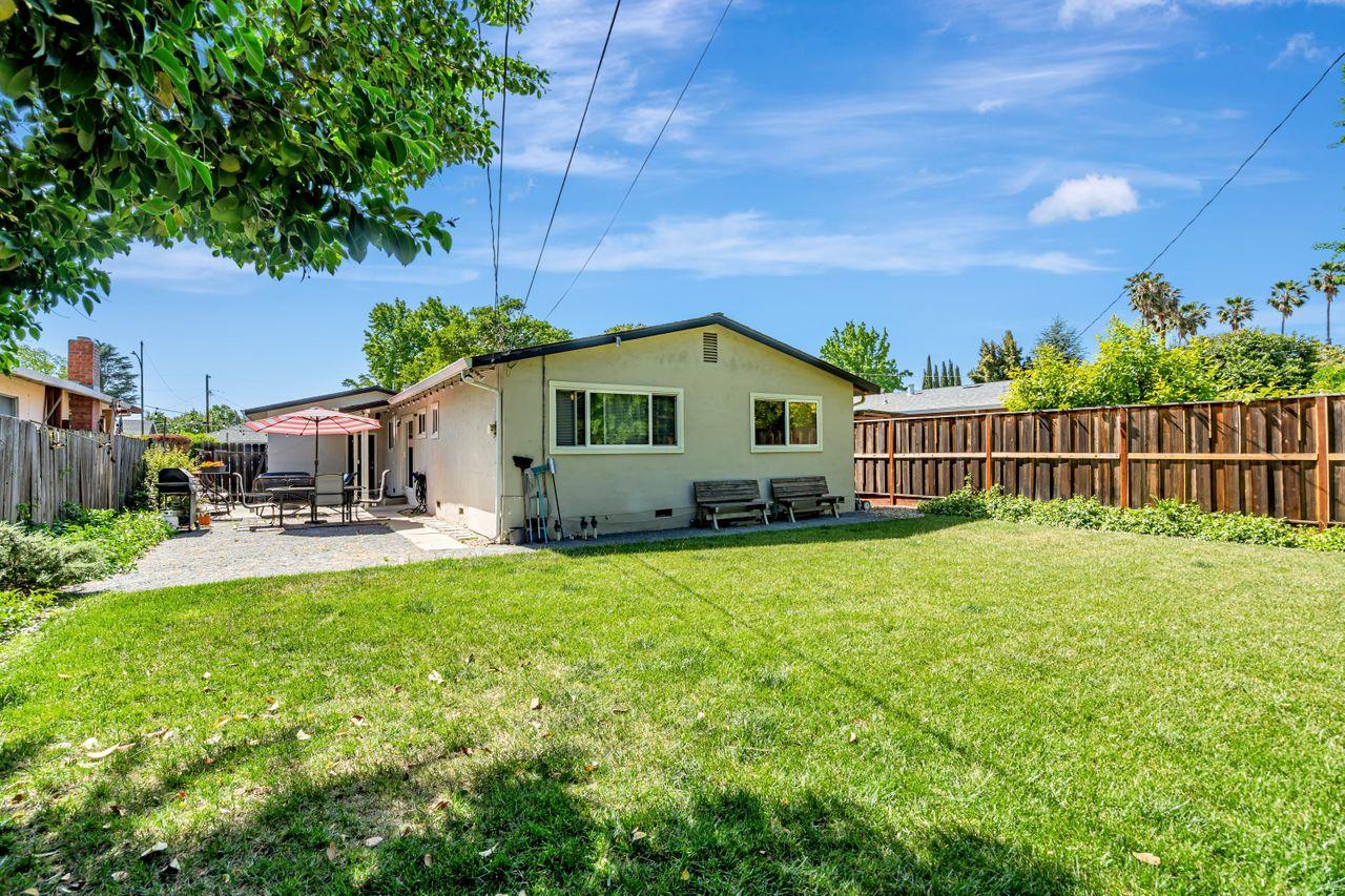 Detail Gallery Image 35 of 38 For 546 Menker Ave, San Jose,  CA 95128 - 3 Beds | 2 Baths