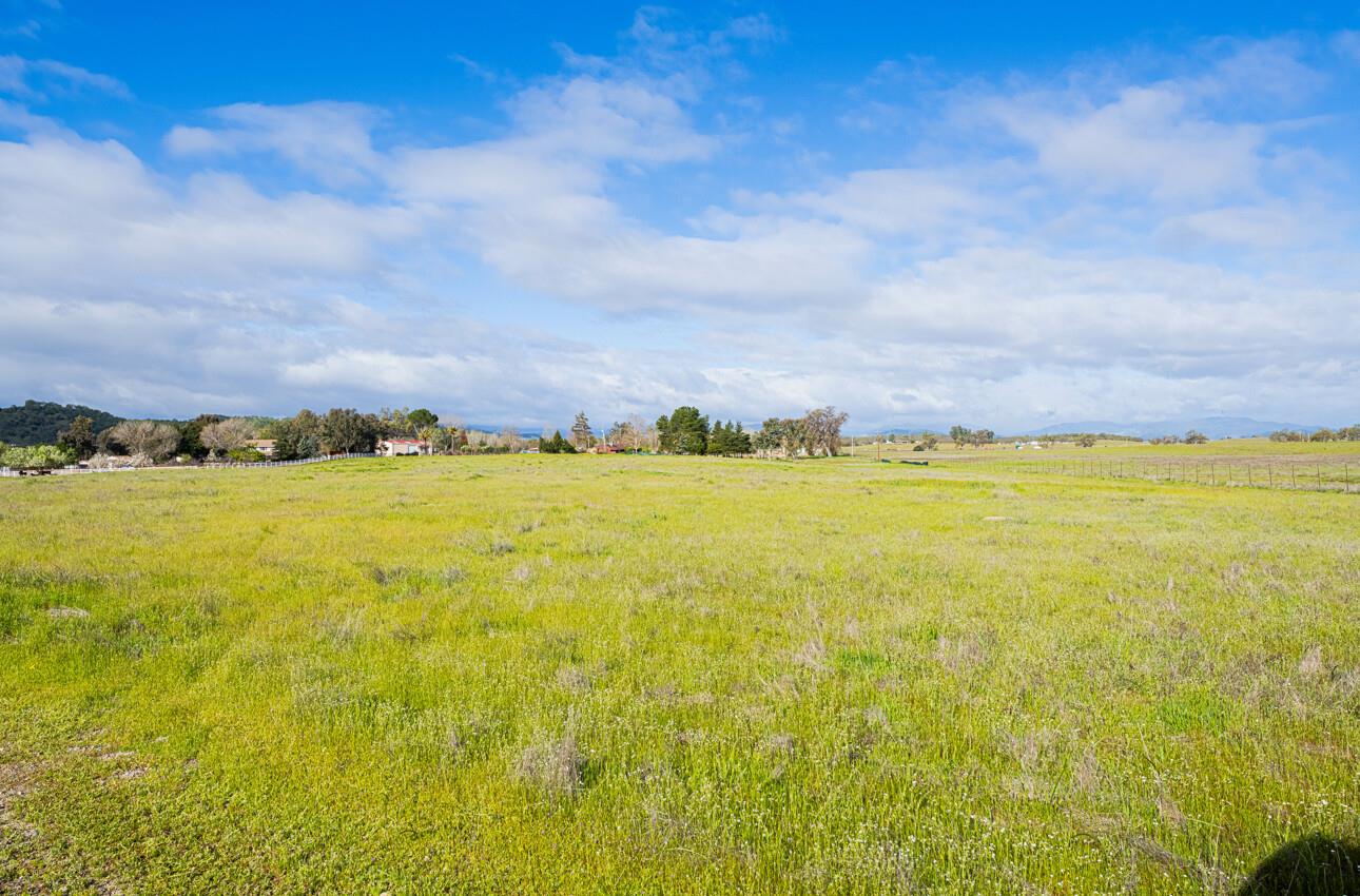 Detail Gallery Image 5 of 26 For 50255 Adobe Pl, Bradley,  CA 93426 - – Beds | – Baths