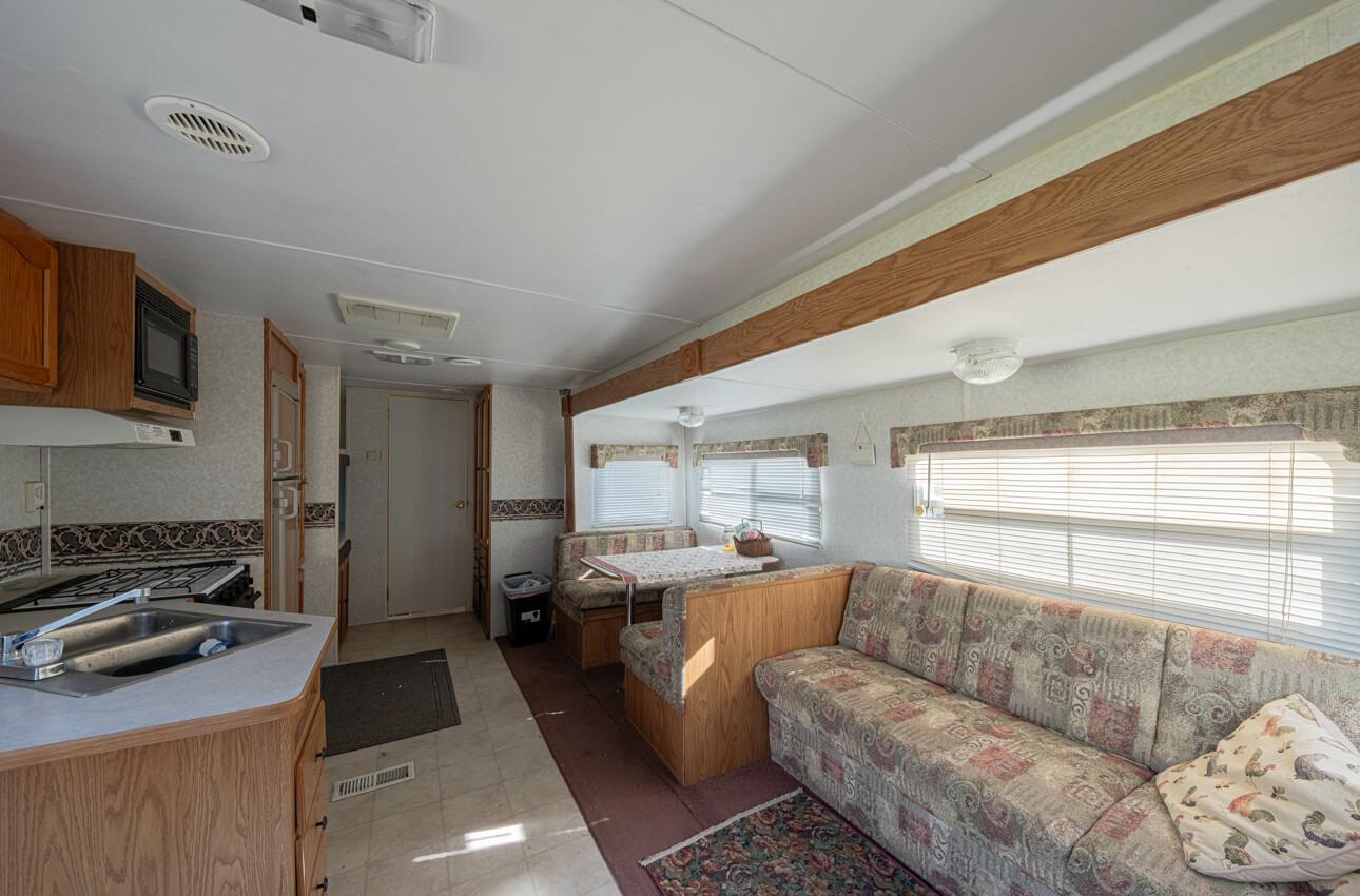 Detail Gallery Image 8 of 26 For 50255 Adobe Pl, Bradley,  CA 93426 - – Beds | – Baths