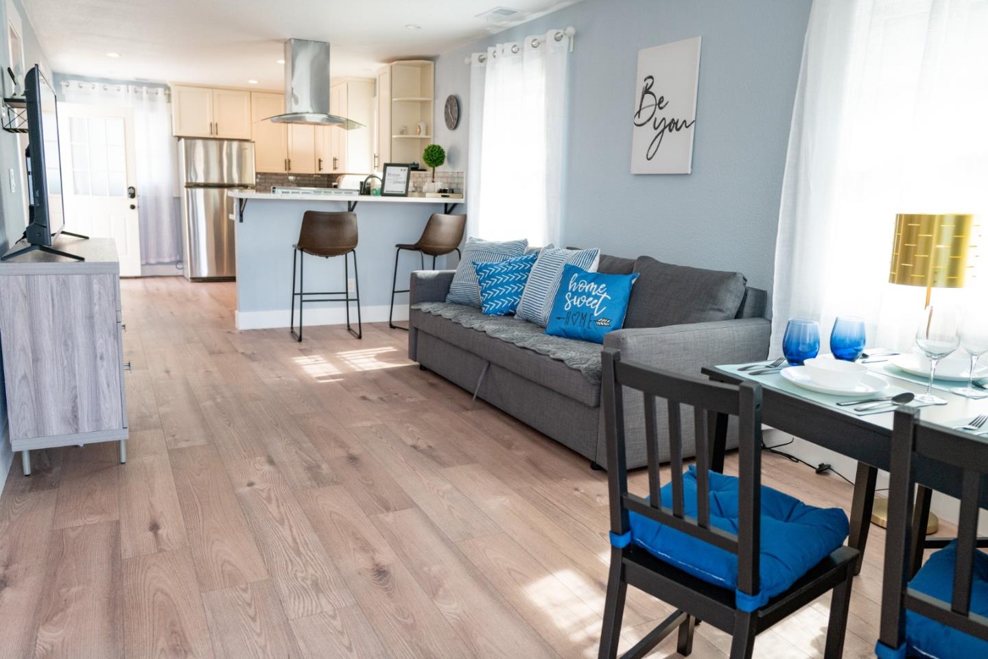 Detail Gallery Image 5 of 26 For 914 Harliss Ave, San Jose,  CA 95110 - 2 Beds | 2 Baths