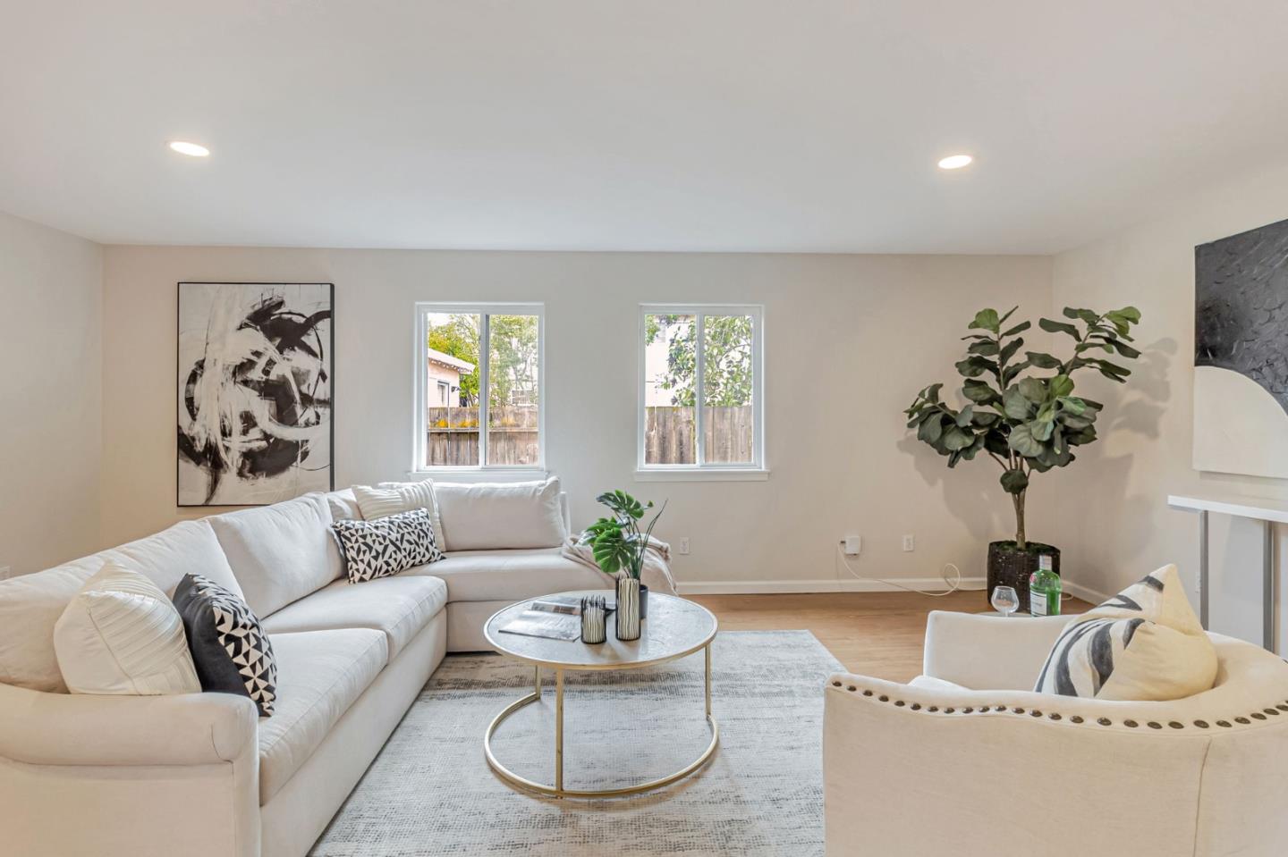 Detail Gallery Image 13 of 86 For 3350 Page St, Redwood City,  CA 94063 - 4 Beds | 4 Baths