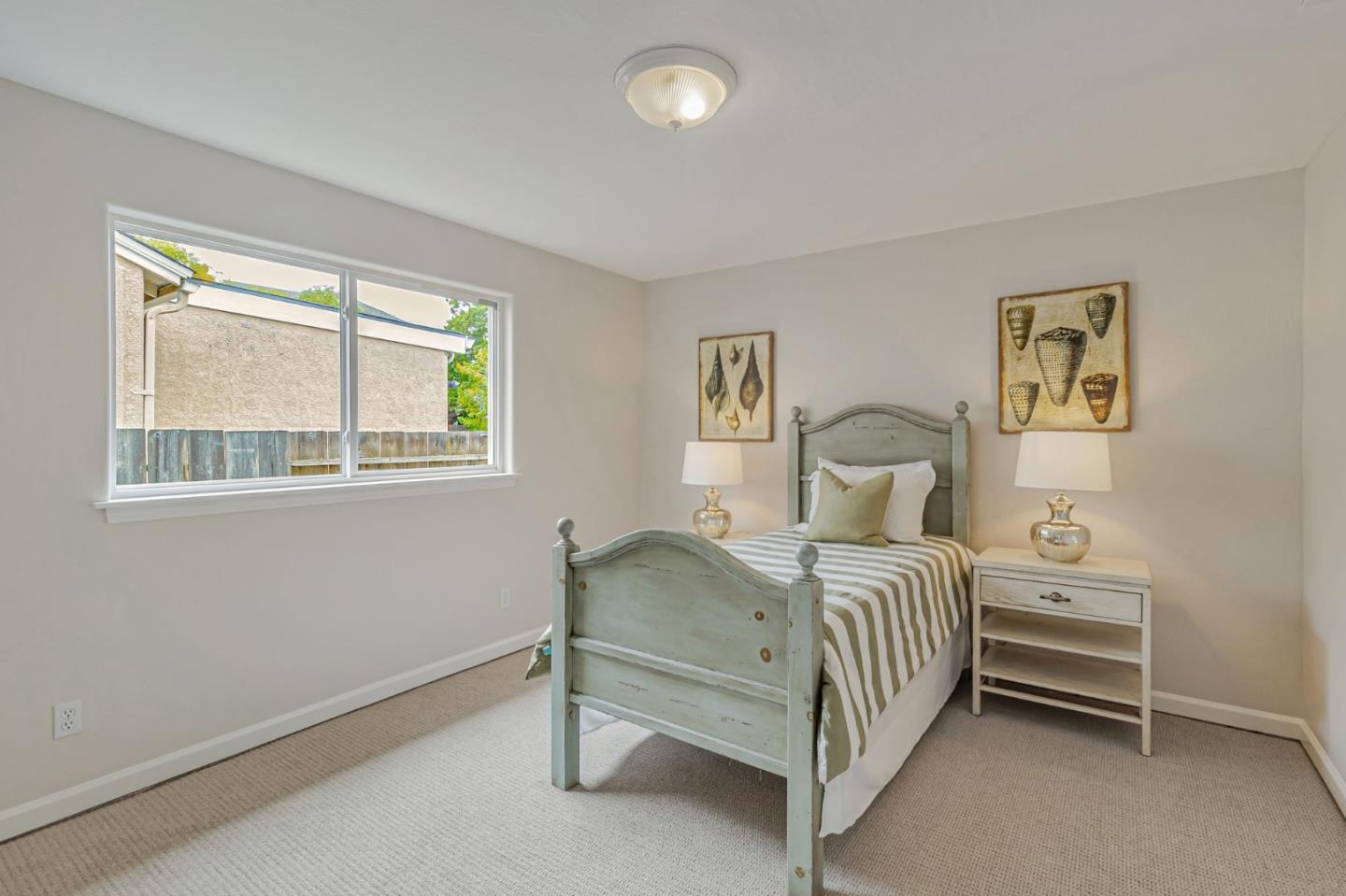 Detail Gallery Image 35 of 86 For 3350 Page St, Redwood City,  CA 94063 - 4 Beds | 4 Baths