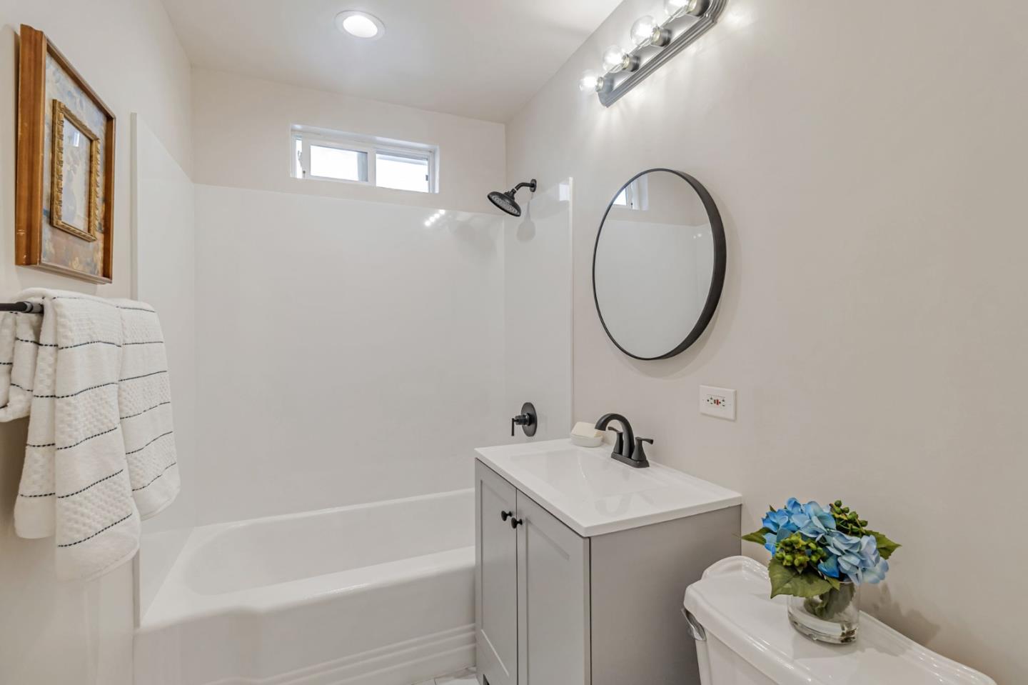 Detail Gallery Image 53 of 86 For 3350 Page St, Redwood City,  CA 94063 - 4 Beds | 4 Baths