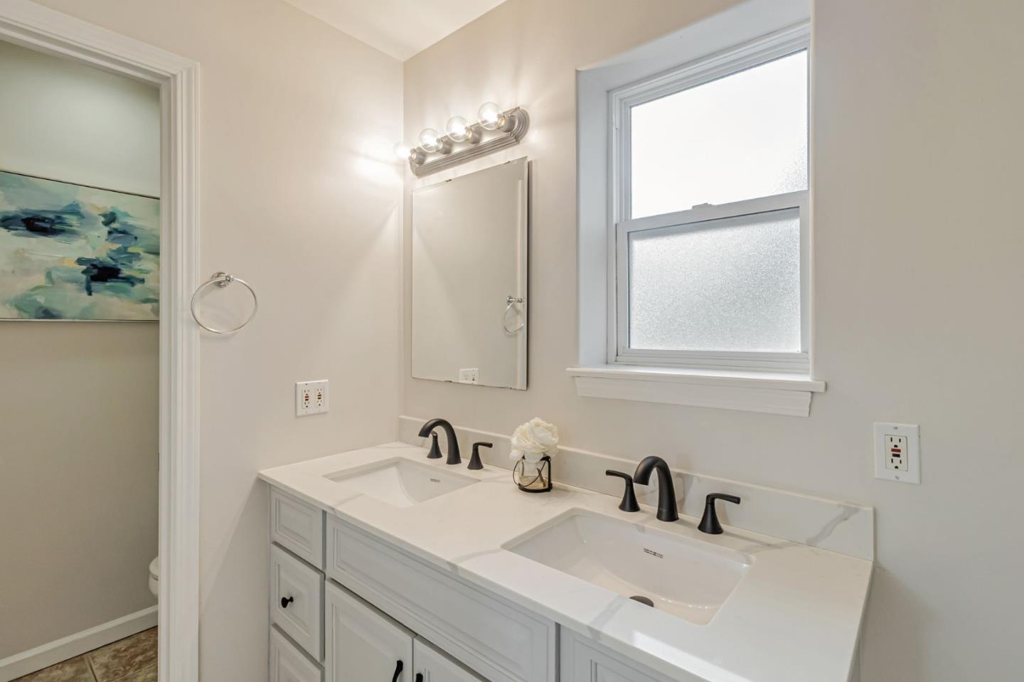 Detail Gallery Image 56 of 86 For 3350 Page St, Redwood City,  CA 94063 - 4 Beds | 4 Baths