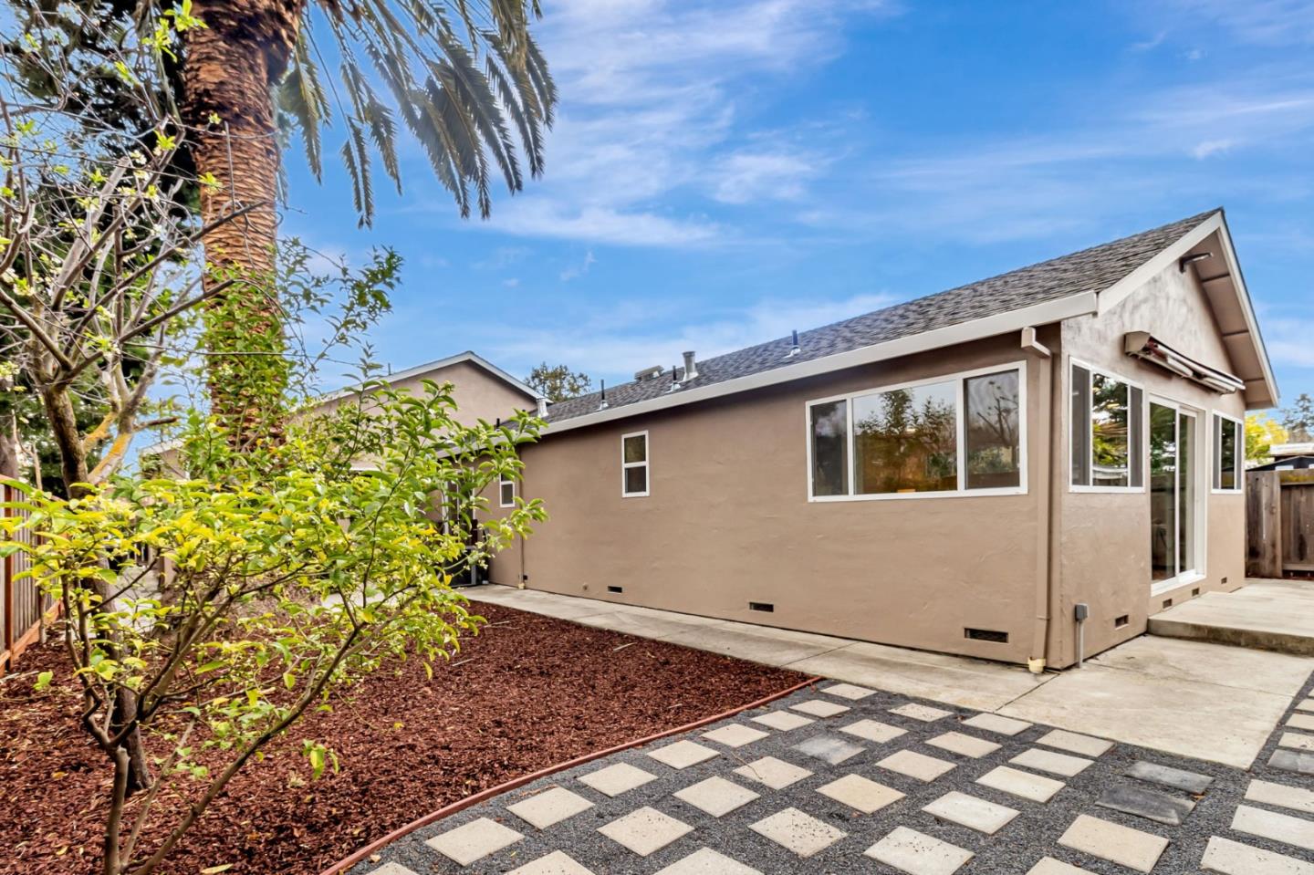 Detail Gallery Image 60 of 86 For 3350 Page St, Redwood City,  CA 94063 - 4 Beds | 4 Baths