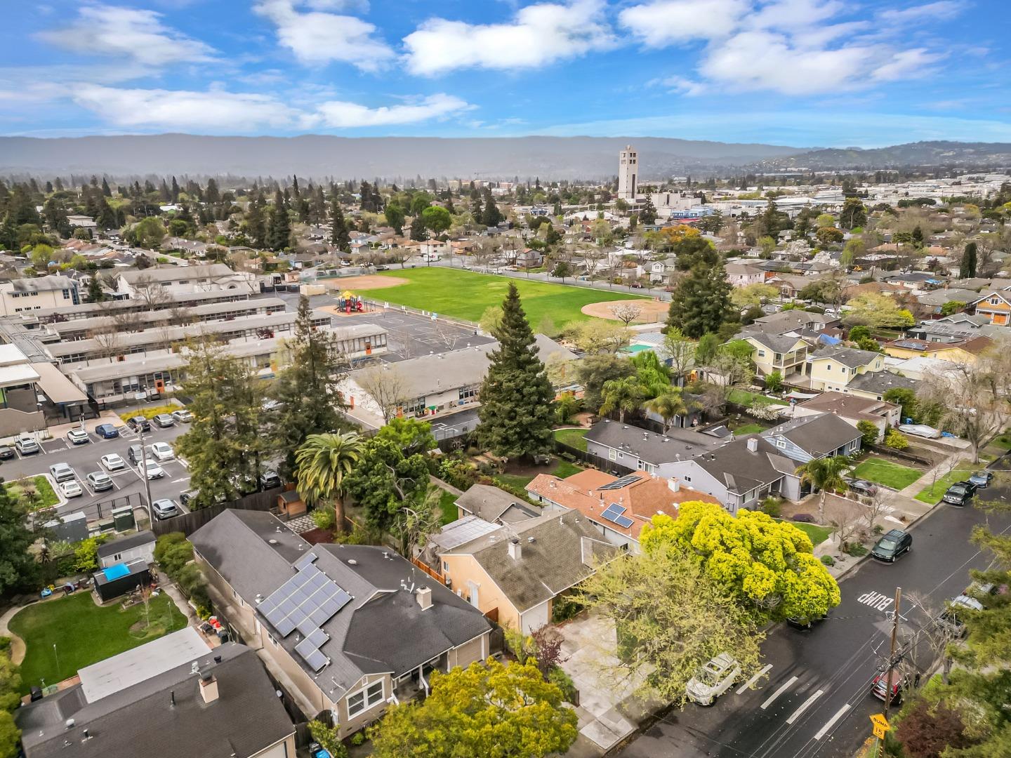 Detail Gallery Image 73 of 86 For 3350 Page St, Redwood City,  CA 94063 - 4 Beds | 4 Baths