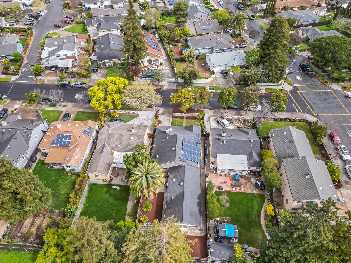 Detail Gallery Image 84 of 86 For 3350 Page St, Redwood City,  CA 94063 - 4 Beds | 4 Baths