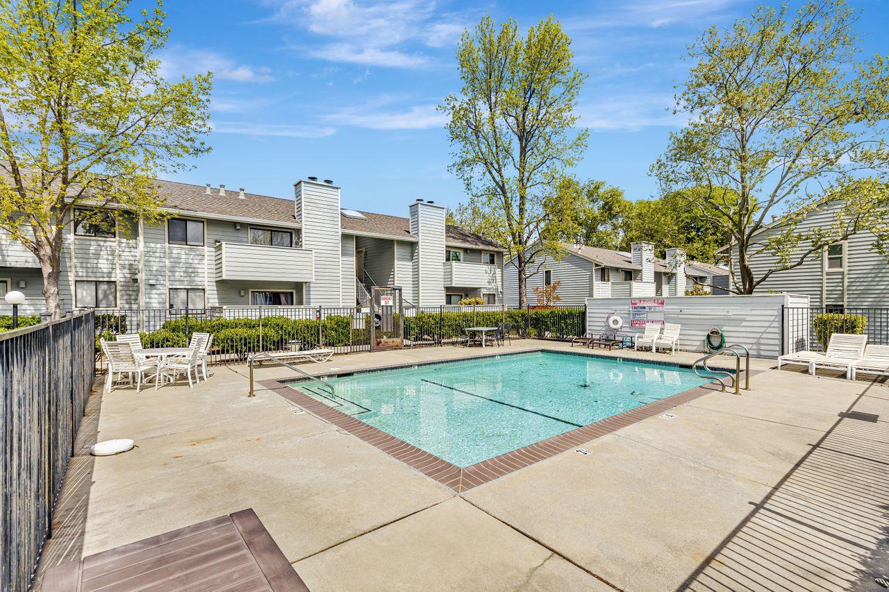 Detail Gallery Image 18 of 19 For 94 Elder Dr #F,  Pacheco,  CA 94553 - 2 Beds | 2 Baths
