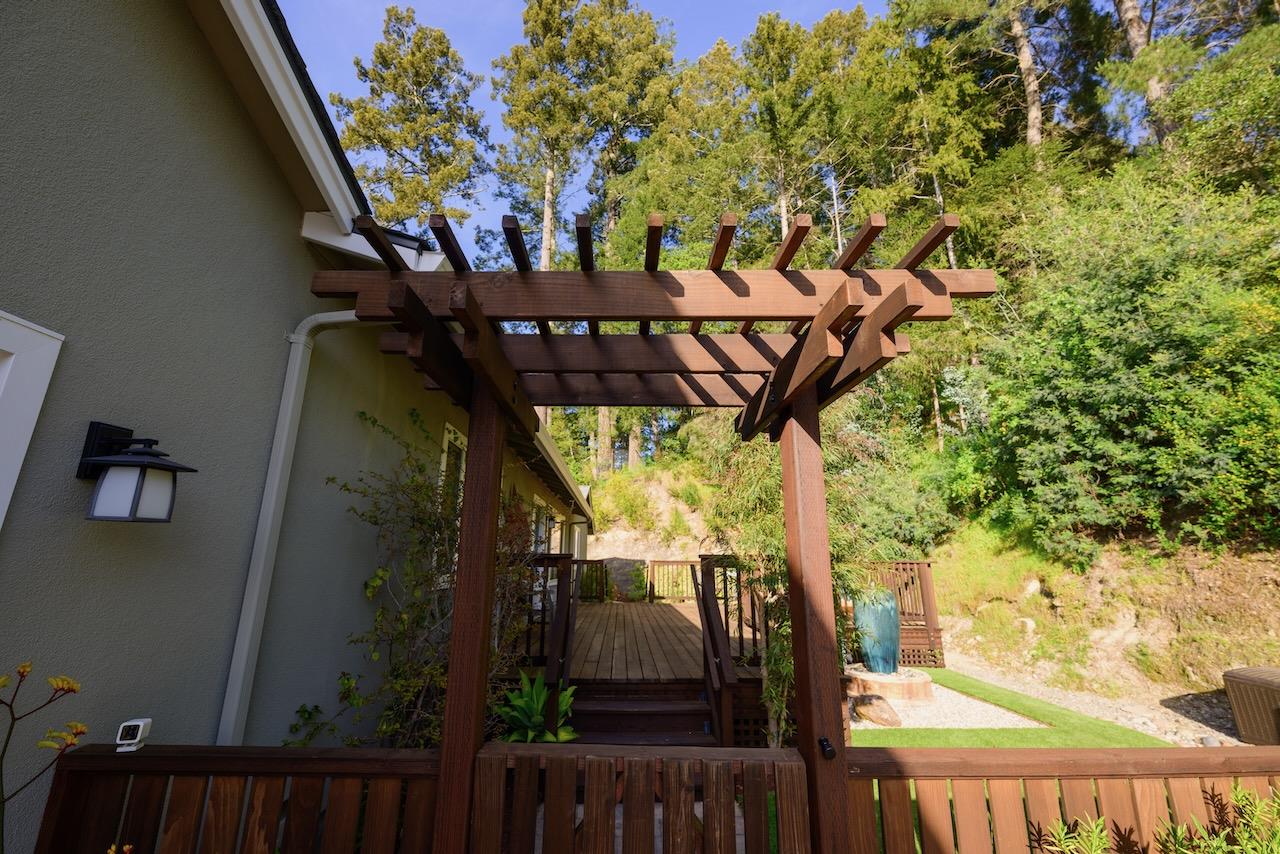 Detail Gallery Image 109 of 120 For 145 Rabbits Run Rd, Santa Cruz,  CA 95060 - 3 Beds | 3 Baths