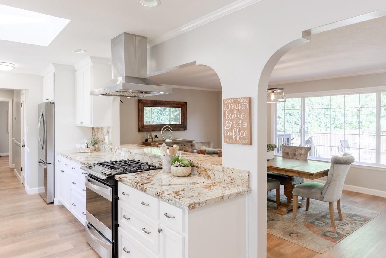 Detail Gallery Image 31 of 120 For 145 Rabbits Run Rd, Santa Cruz,  CA 95060 - 3 Beds | 3 Baths