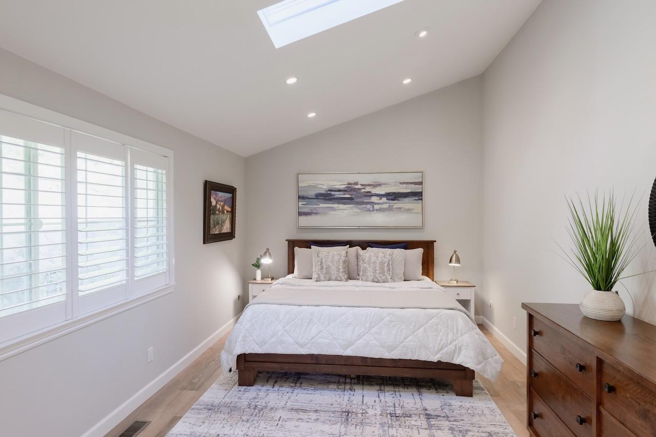 Detail Gallery Image 45 of 120 For 145 Rabbits Run Rd, Santa Cruz,  CA 95060 - 3 Beds | 3 Baths