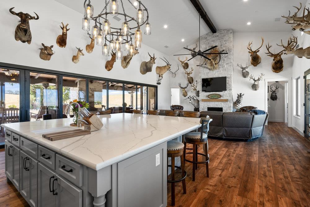 Detail Gallery Image 24 of 67 For 3000 Coppa Ct, Hollister,  CA 95023 - 3 Beds | 2/1 Baths
