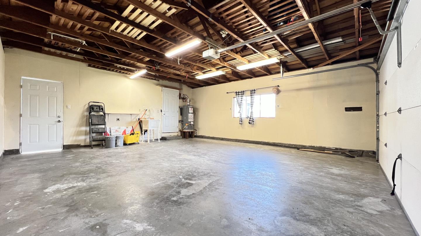 Detail Gallery Image 18 of 25 For 772 Bedford Dr, Salinas,  CA 93901 - 3 Beds | 2 Baths