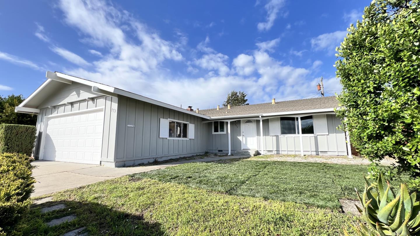 Detail Gallery Image 2 of 25 For 772 Bedford Dr, Salinas,  CA 93901 - 3 Beds | 2 Baths