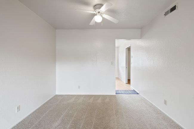 Detail Gallery Image 12 of 56 For 75 Villa Pacheco Ct, Hollister,  CA 95023 - 3 Beds | 2/1 Baths