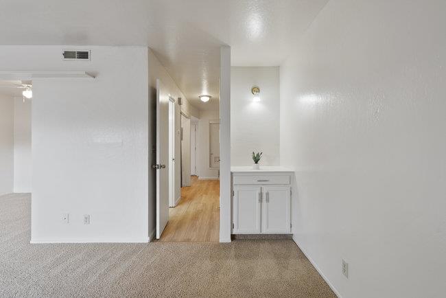 Detail Gallery Image 17 of 56 For 75 Villa Pacheco Ct, Hollister,  CA 95023 - 3 Beds | 2/1 Baths