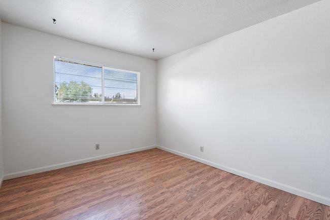 Detail Gallery Image 31 of 56 For 75 Villa Pacheco Ct, Hollister,  CA 95023 - 3 Beds | 2/1 Baths