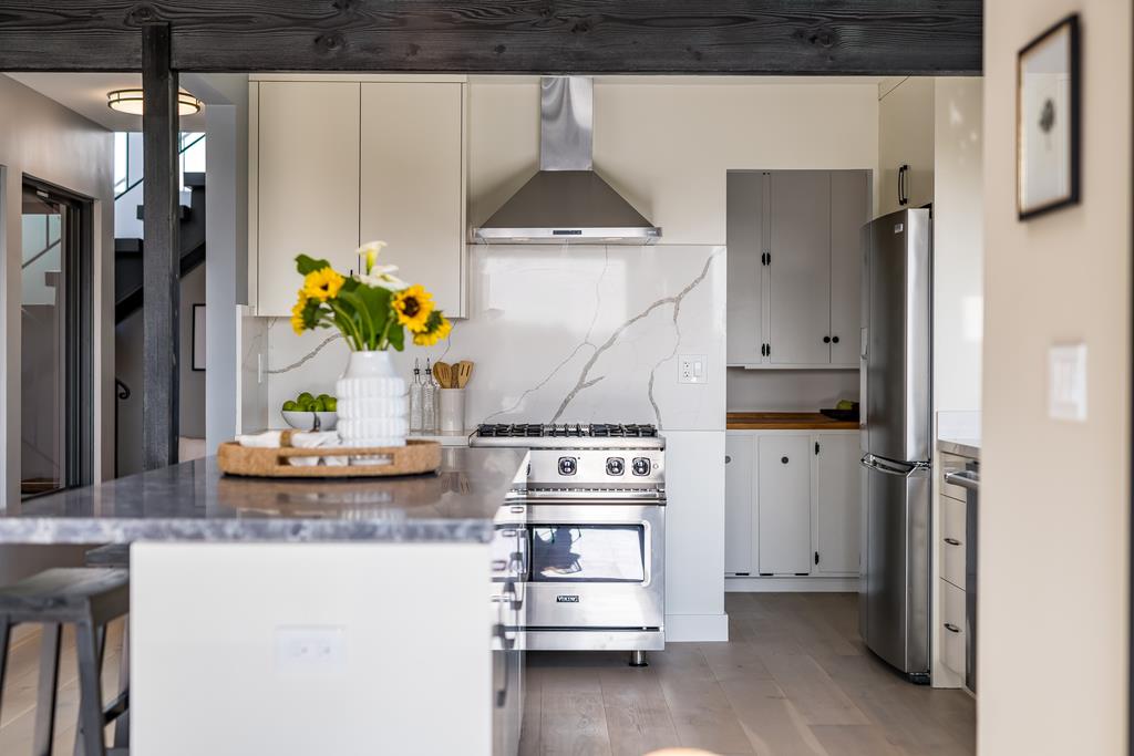 Detail Gallery Image 18 of 73 For 407 Quail Run, Aptos,  CA 95003 - 3 Beds | 2/1 Baths