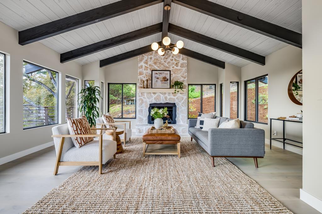 Detail Gallery Image 5 of 73 For 407 Quail Run, Aptos,  CA 95003 - 3 Beds | 2/1 Baths