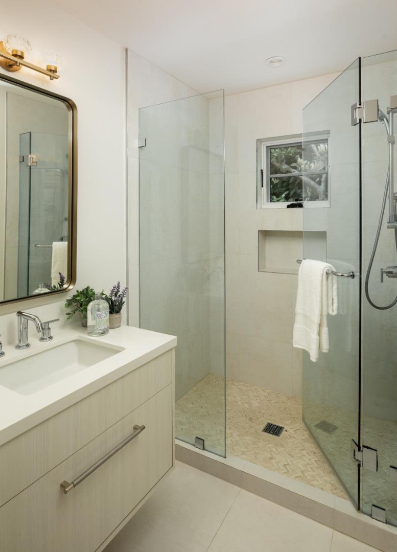 Detail Gallery Image 30 of 43 For 734 Channing Ave, Palo Alto,  CA 94301 - 6 Beds | 5 Baths