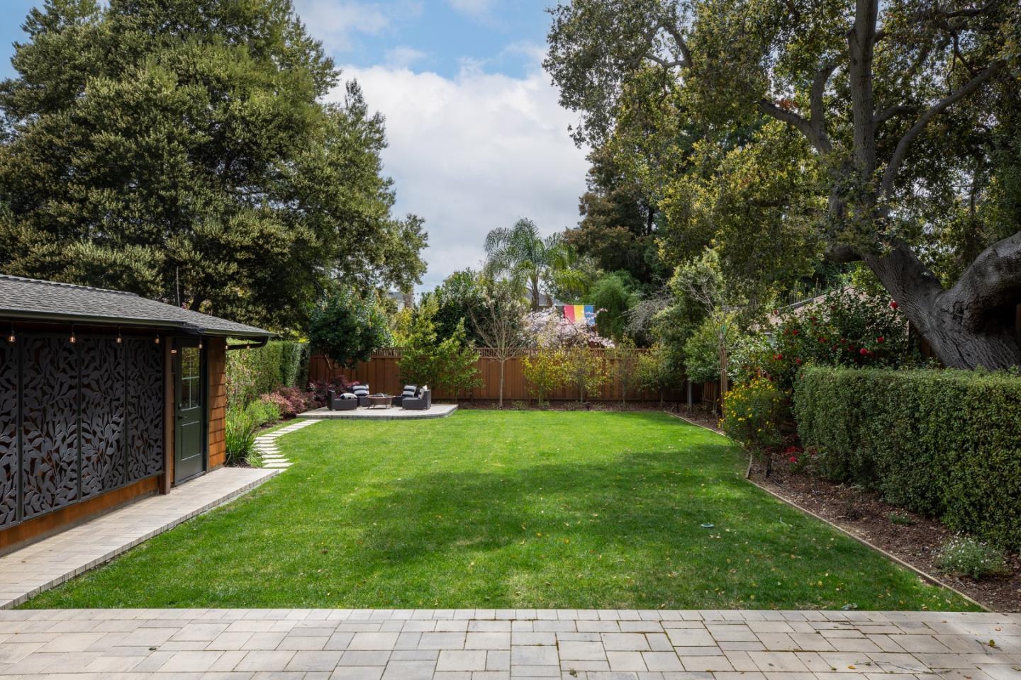 Detail Gallery Image 36 of 43 For 734 Channing Ave, Palo Alto,  CA 94301 - 6 Beds | 5 Baths