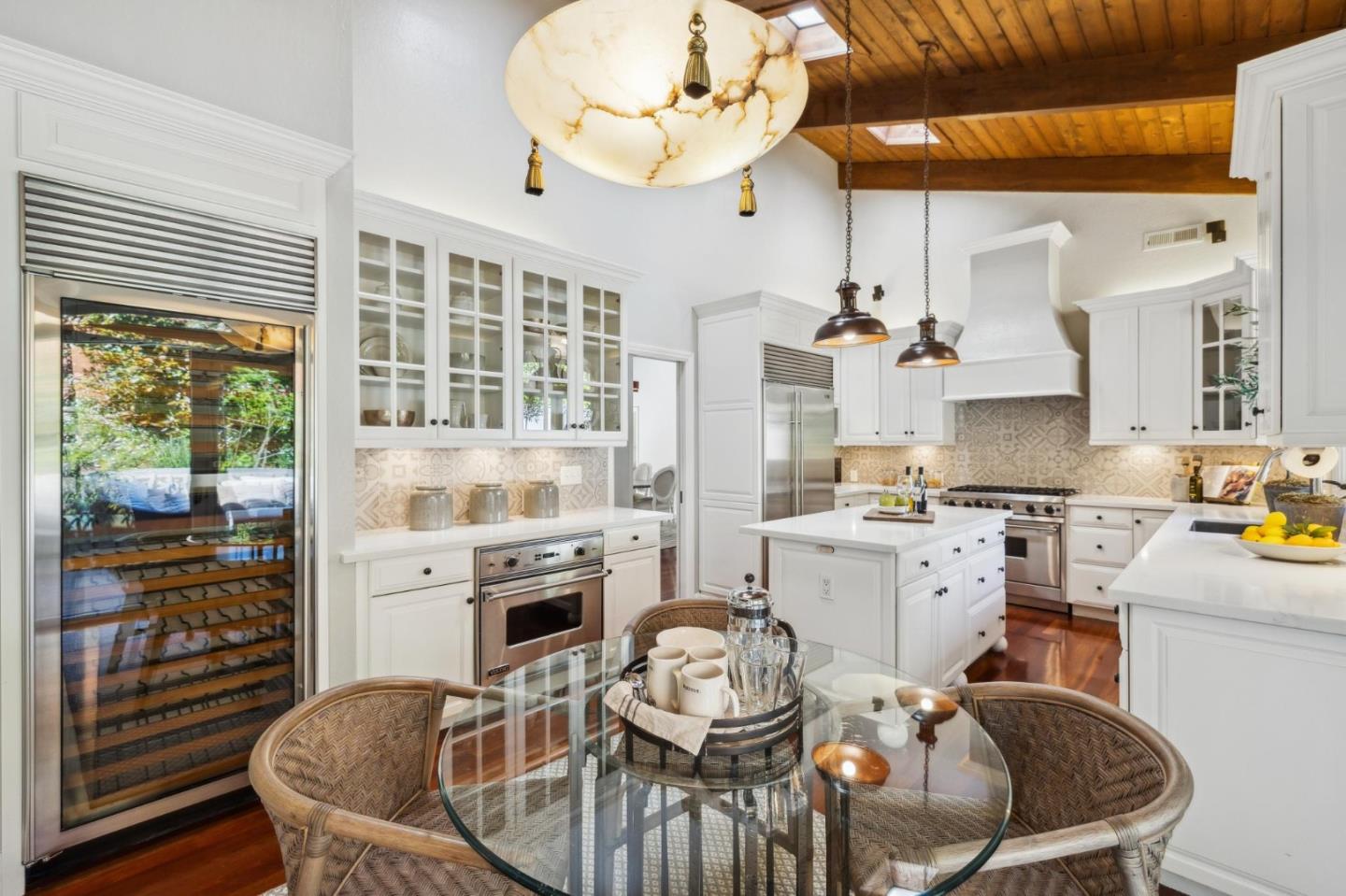 Detail Gallery Image 18 of 58 For 3003 Canyon Rd, Burlingame,  CA 94010 - 3 Beds | 2/1 Baths