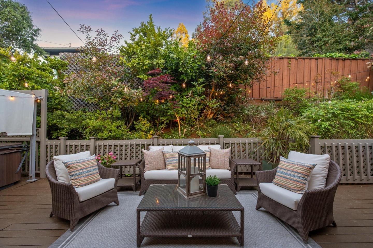 Detail Gallery Image 45 of 58 For 3003 Canyon Rd, Burlingame,  CA 94010 - 3 Beds | 2/1 Baths