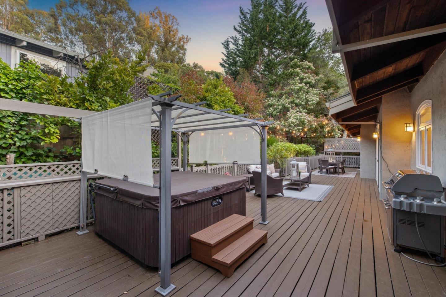 Detail Gallery Image 52 of 58 For 3003 Canyon Rd, Burlingame,  CA 94010 - 3 Beds | 2/1 Baths