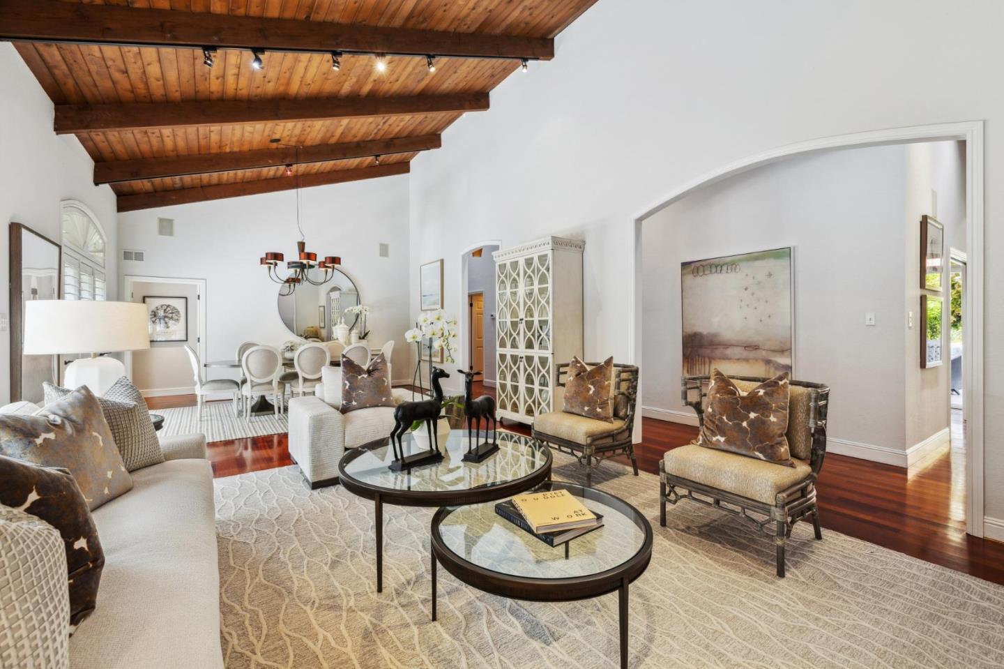 Detail Gallery Image 6 of 58 For 3003 Canyon Rd, Burlingame,  CA 94010 - 3 Beds | 2/1 Baths