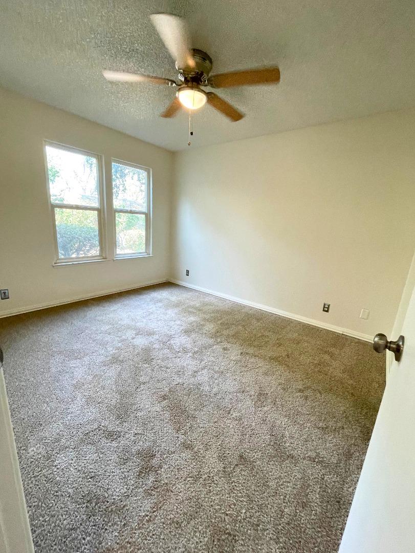 Detail Gallery Image 13 of 21 For 7959 La Riviera Dr, Sacramento,  CA 95826 - 3 Beds | 2/1 Baths