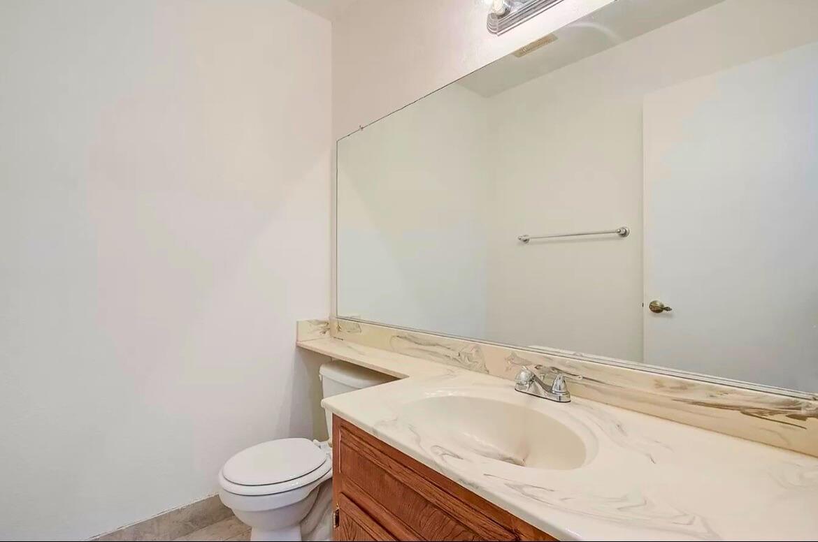 Detail Gallery Image 17 of 21 For 7959 La Riviera Dr, Sacramento,  CA 95826 - 3 Beds | 2/1 Baths