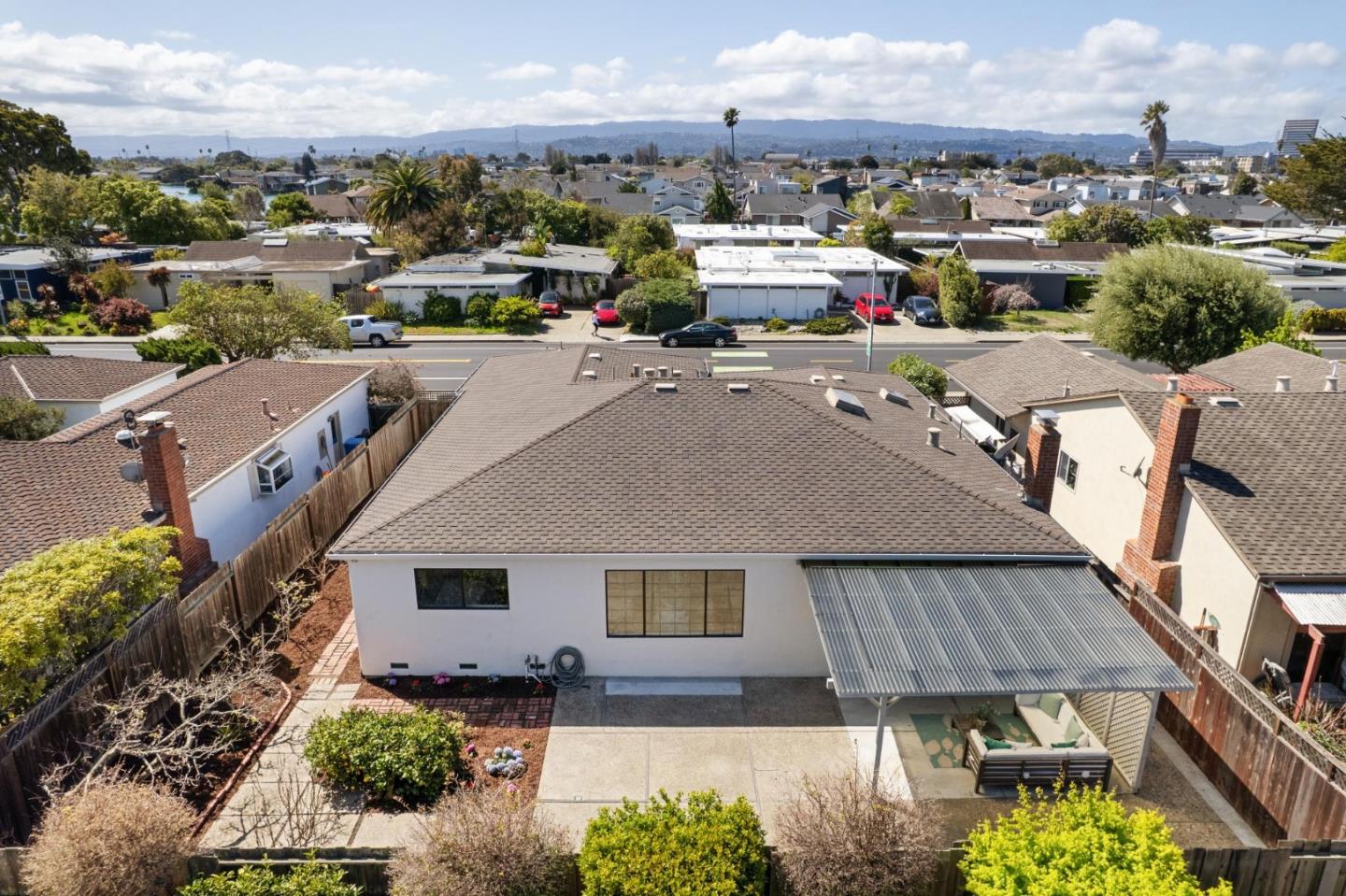 Detail Gallery Image 4 of 80 For 789 Gull Ave, Foster City,  CA 94404 - 5 Beds | 2 Baths