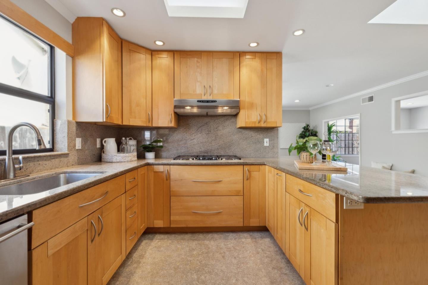 Detail Gallery Image 40 of 80 For 789 Gull Ave, Foster City,  CA 94404 - 5 Beds | 2 Baths