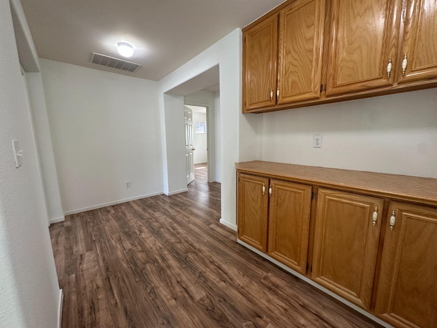 Detail Gallery Image 21 of 23 For 160 Malaga Way, Brentwood,  CA 94513 - 3 Beds | 3 Baths
