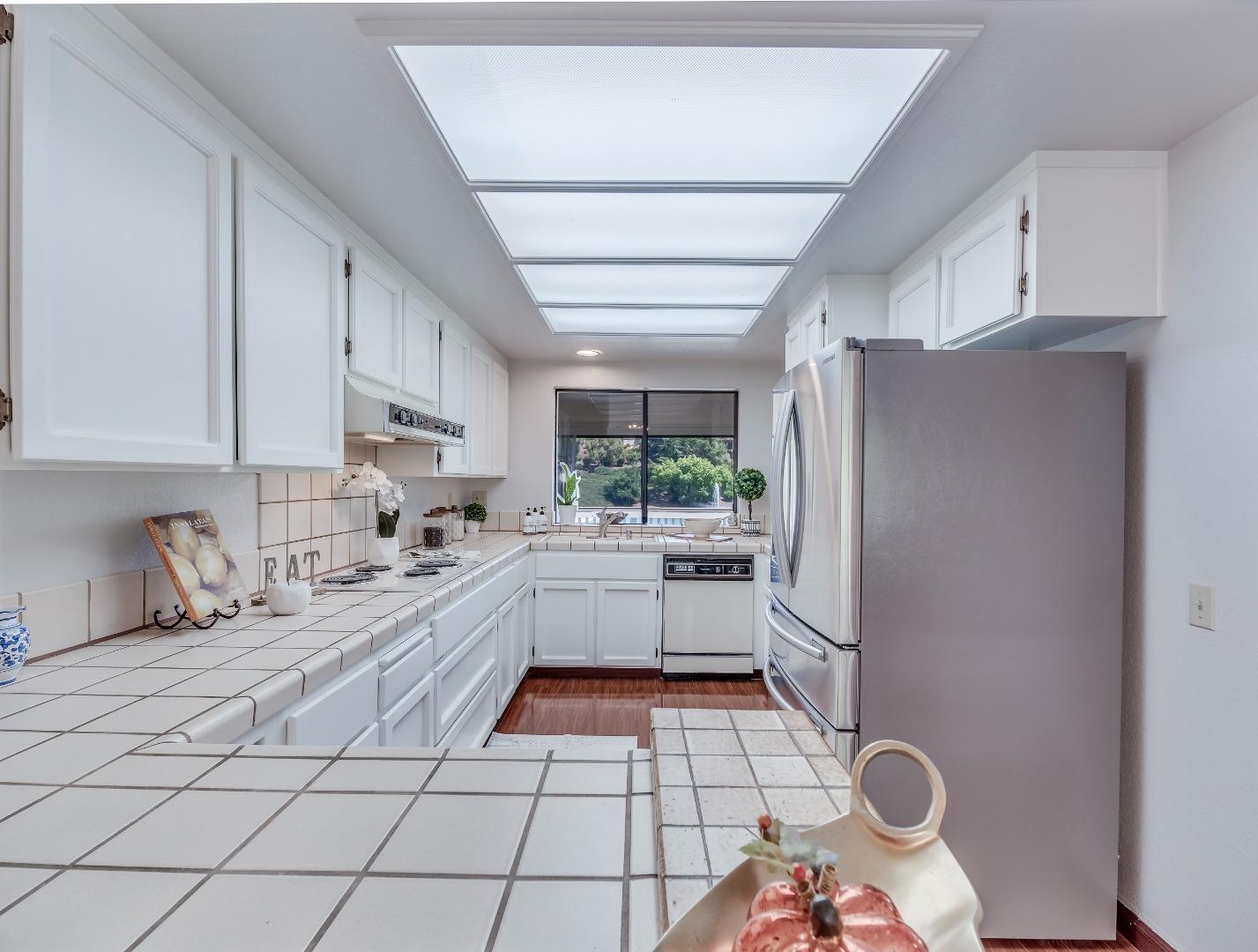 7314 Via Laguna, San Jose, CA 95135 photo 16