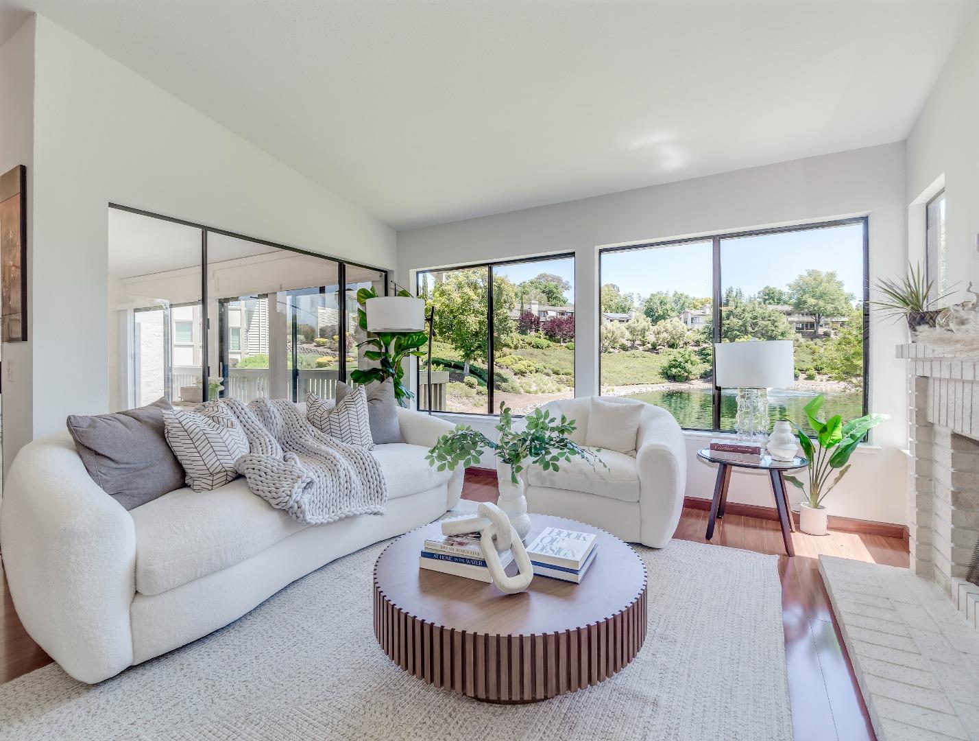 7314 Via Laguna, San Jose, CA 95135 photo 4