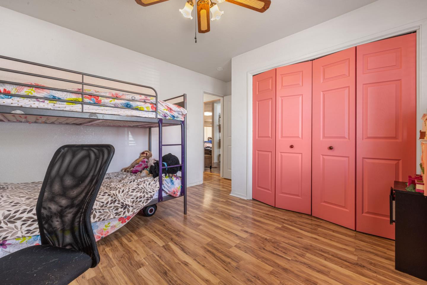 Detail Gallery Image 30 of 43 For 306 Elise Ct, Modesto,  CA 95350 - 4 Beds | 3 Baths