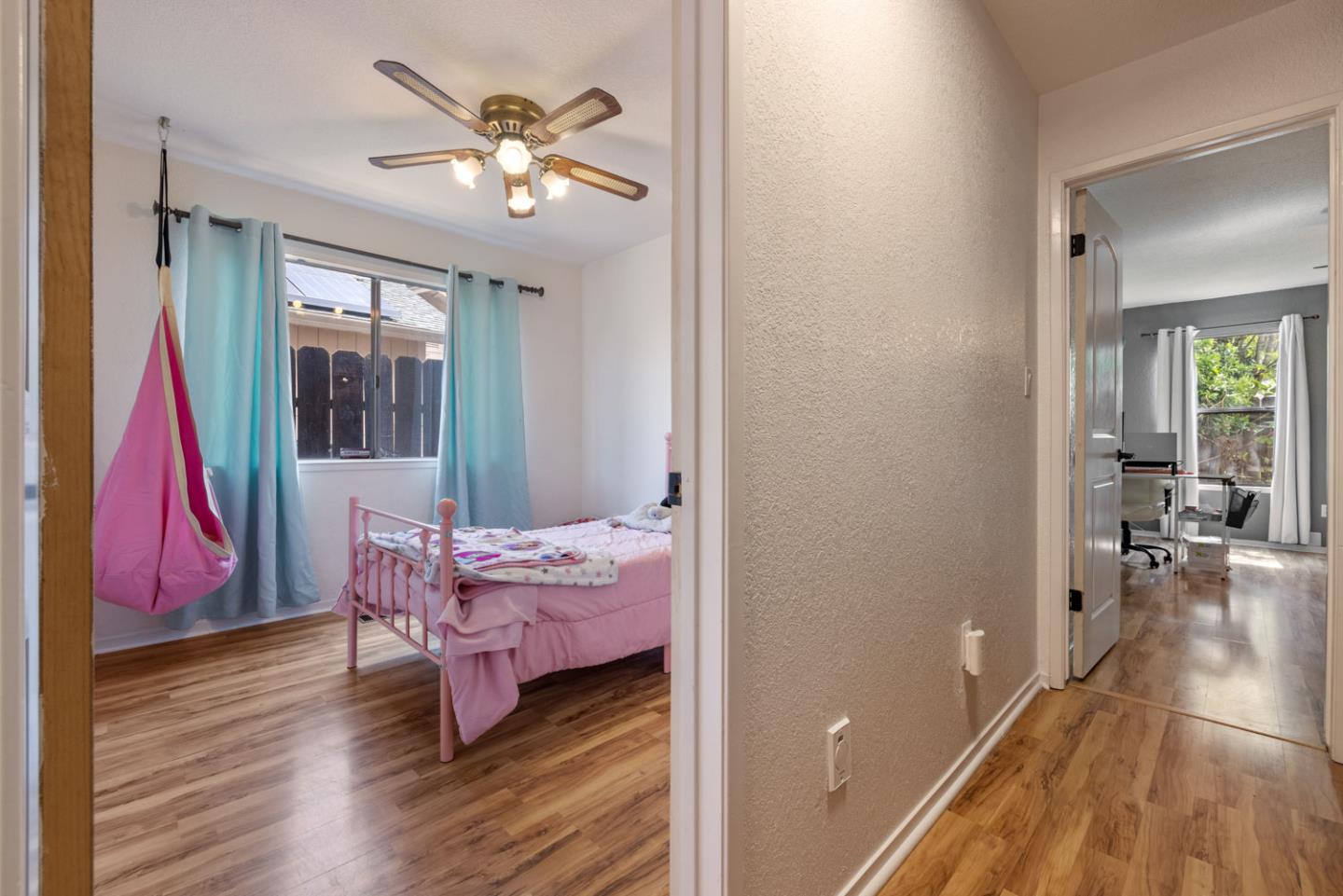 Detail Gallery Image 37 of 43 For 306 Elise Ct, Modesto,  CA 95350 - 4 Beds | 3 Baths