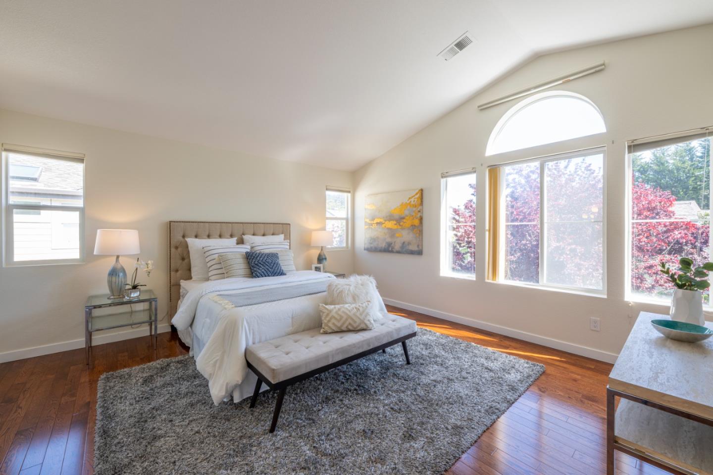 Detail Gallery Image 23 of 30 For 23 Erin Ln, Half Moon Bay,  CA 94019 - 3 Beds | 3 Baths