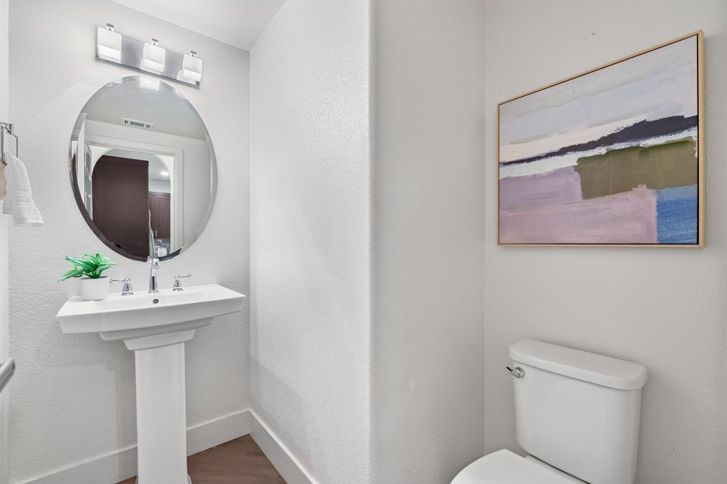 Detail Gallery Image 12 of 50 For 109 Avellino Way, Mountain View,  CA 94043 - 4 Beds | 3/1 Baths