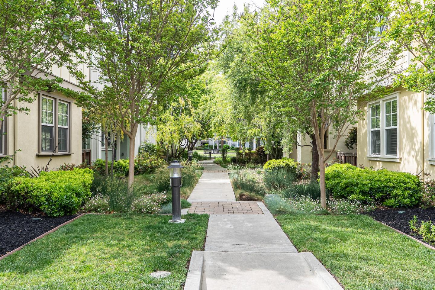 Detail Gallery Image 38 of 50 For 109 Avellino Way, Mountain View,  CA 94043 - 4 Beds | 3/1 Baths
